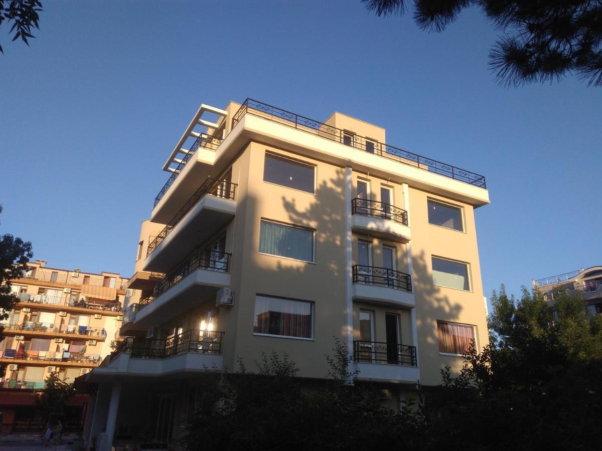 Relax Larrisa Studio Primorsko Exterior photo